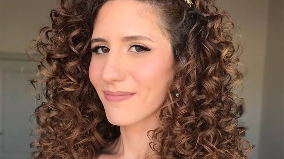 Cabelo loiro escuro: guia completo para você arrasar | Fique Diva