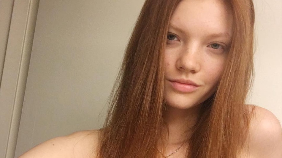 Guia completo de óleos capilares: tipos, propriedades e como usar em cada tipo de cabelo.