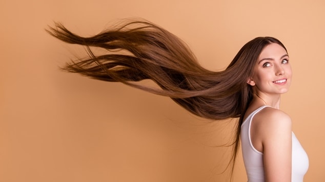 Tipos de cabelos: Conheça as particularidades do cabelo liso