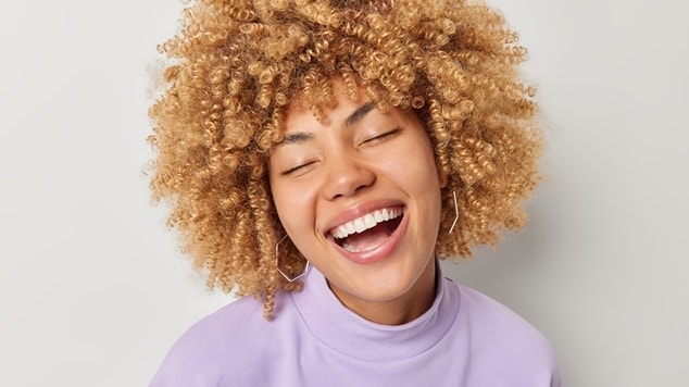 Tons de tinta sem amônia para cabelos loiros