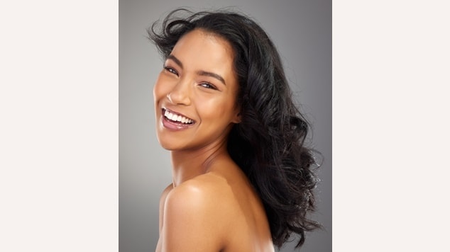 Como acabar com o  frizz no cabelo: veja dicas