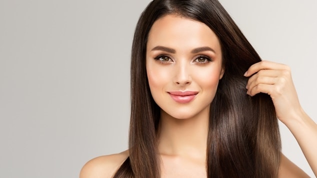 O que passar no cabelo antes da chapinha